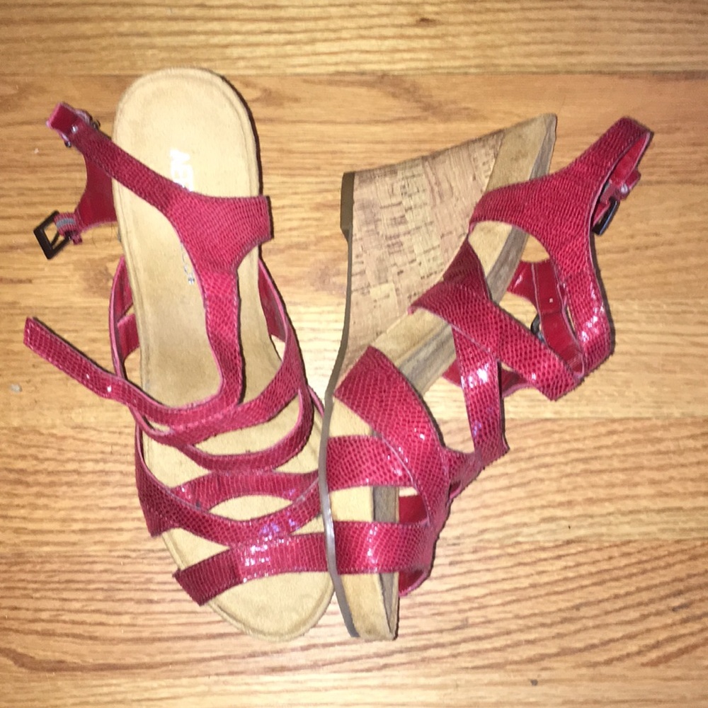 Aerosole high heels
